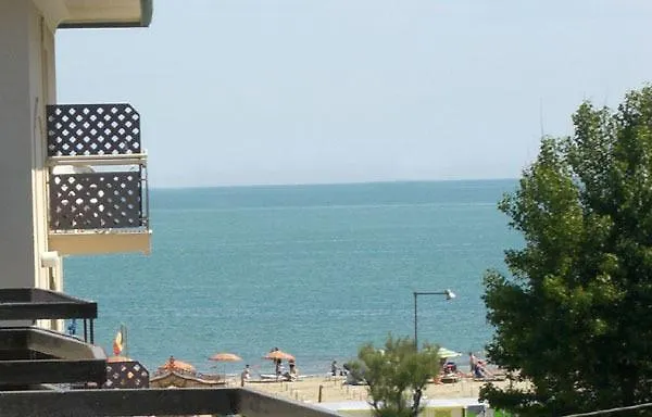 Hotel Marilena 2*, Viserbella di Rimini