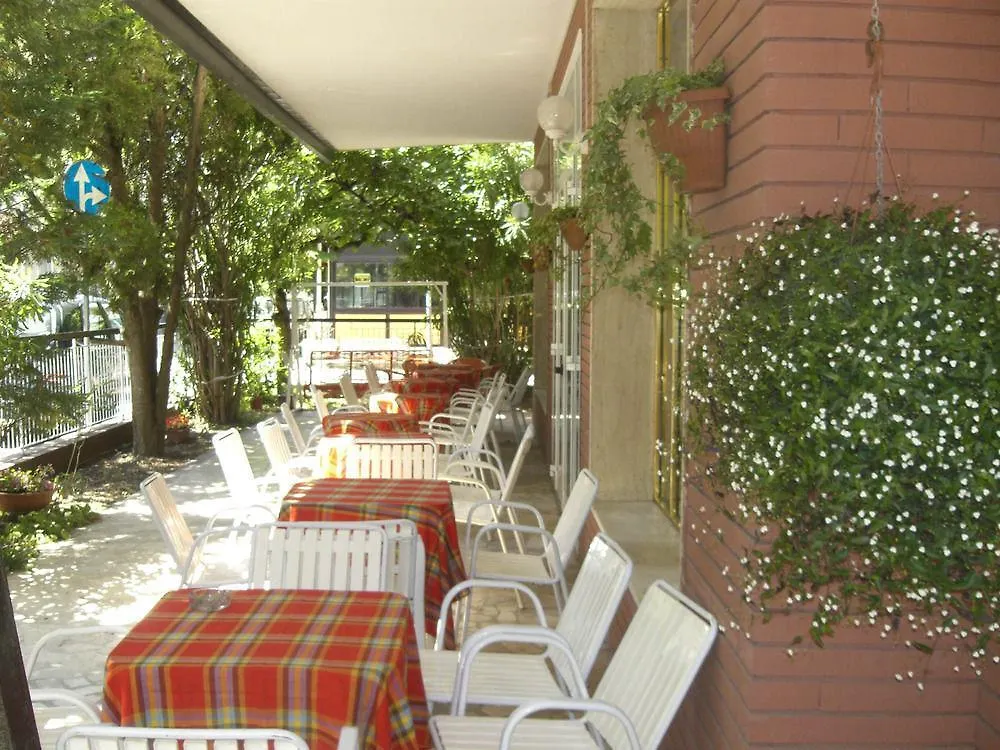 Hotel Marilena 2*, Viserbella di Rimini Italy